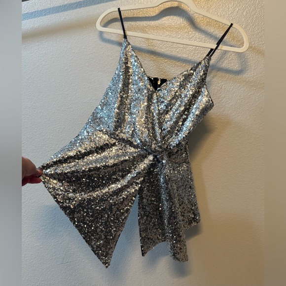 Silver Sequin Top - Picture 3 of 5